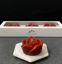 Load image into Gallery viewer, Rose Candle Set - Apple Cinnamon